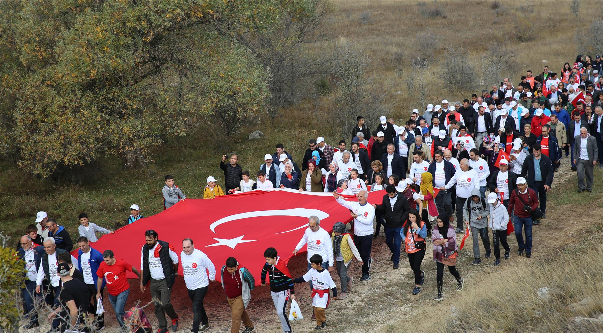 ÇANKIRI 10. İSTİKLAL YOLU YÜRÜYÜŞÜ 19-20 EKİM 2019 TARİHLERİNDE  YAPILDI