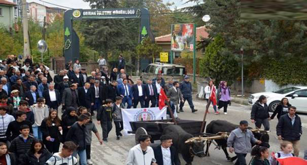 13. İSTİKLAL YOLU YÜRÜYÜŞÜNÜN 1. GÜNÜ  YAPILDI,  2.GÜNÜ 30 EKİM 2022 TARİHİNE  ERTELENDİ.